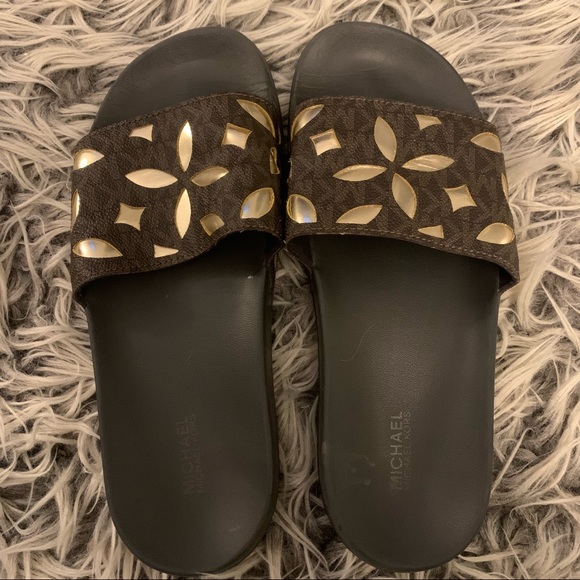 Michael Kors Slides - Picture 3 of 3